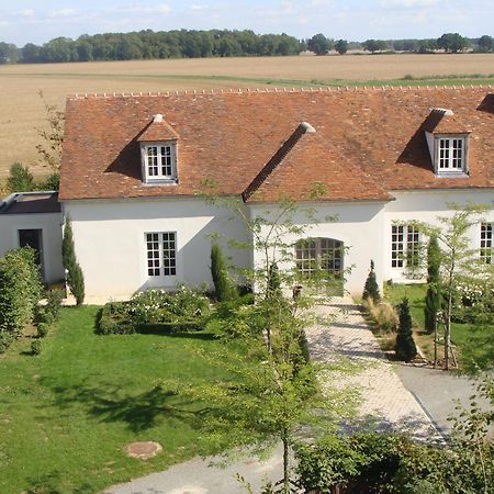 Domaine De Bellevue, The Originals Relais Hotel Neufmoutiers-en-Brie Bagian luar foto